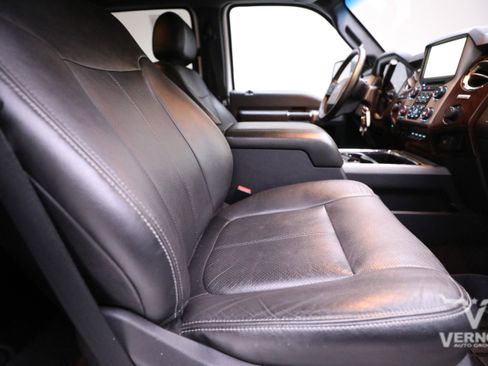 Used 2015 Ford F250 Lariat w/ Lariat Ultimate Package image 11