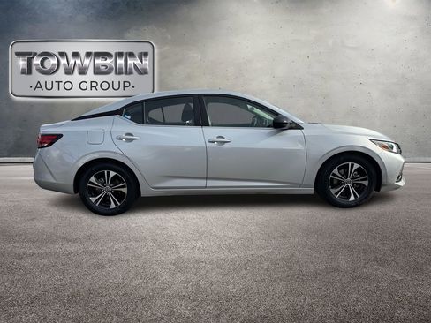 Used 2022 Nissan Sentra SV w/ All-Weather Package image 3