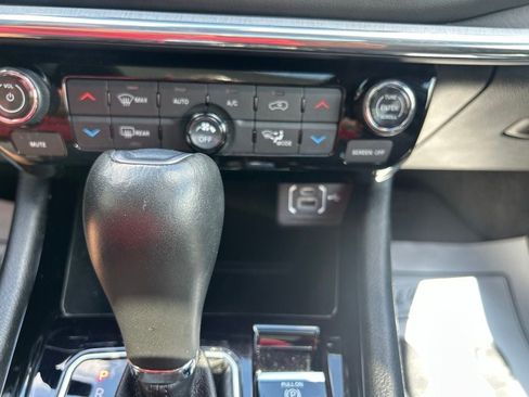Used 2023 Jeep Compass High Altitude AWD/4WD image 19