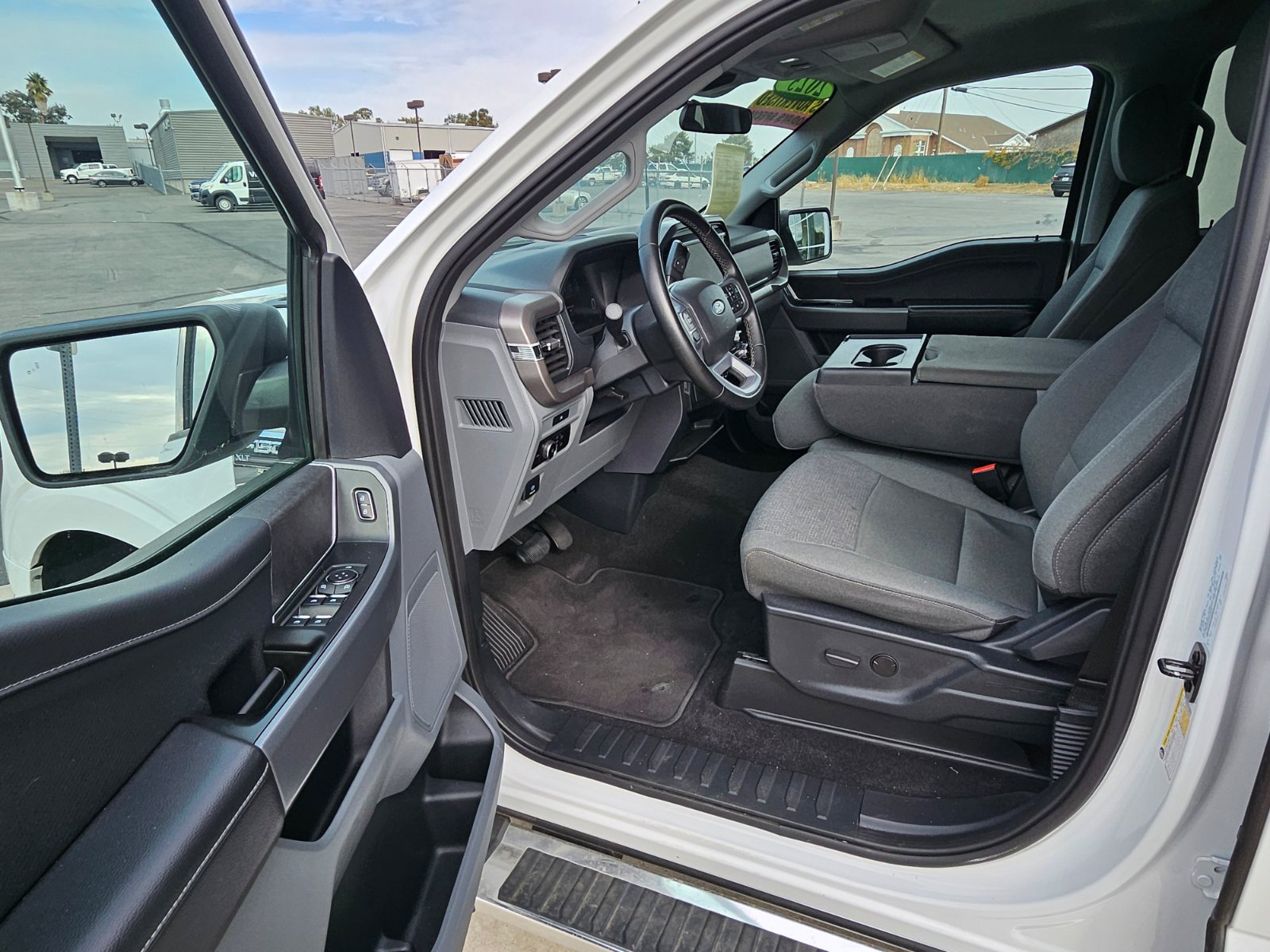 Used 2025 Ford F150 XLT w/ Equipment Group 301A Standard RWD image 19