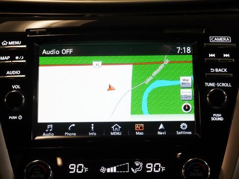 Used 2017 Nissan Murano SV image 19