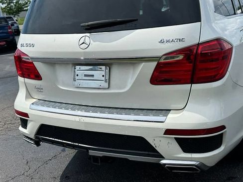 Used 2014 Mercedes-Benz GL 550 4MATIC image 14