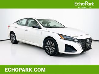 Used 2024 Nissan Altima 2.5 SV video 1