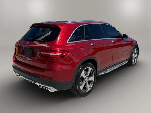 Used 2018 Mercedes-Benz GLC 300 4MATIC image 8