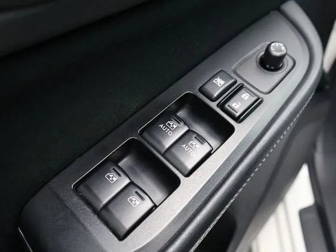 Used 2019 Subaru Legacy 2.5i Premium AWD/4WD image 21
