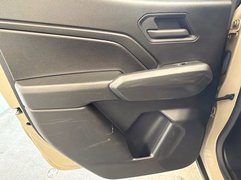 Used 2024 Chevrolet Colorado W/T image 20