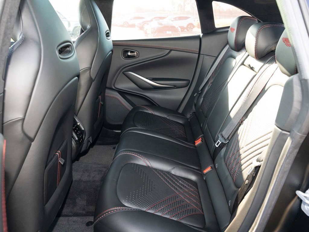 Used 2021 Aston Martin DBX AWD/4WD image 47