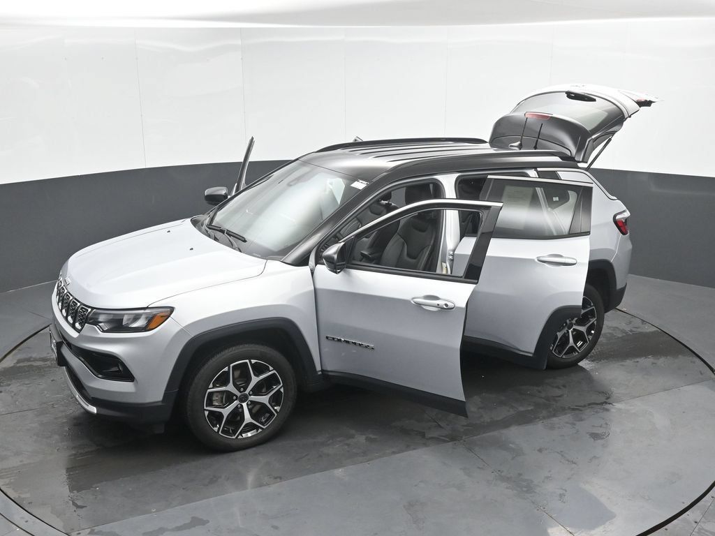 Used 2025 Jeep Compass Limited AWD/4WD image 52