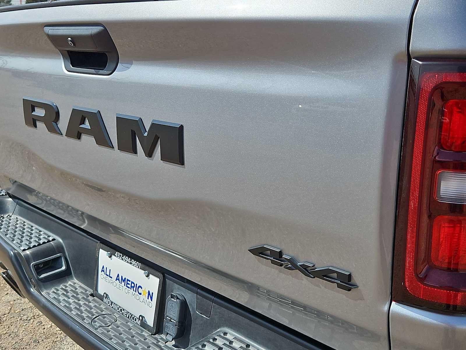 Used 2025 RAM 1500 Warlock AWD/4WD image 23