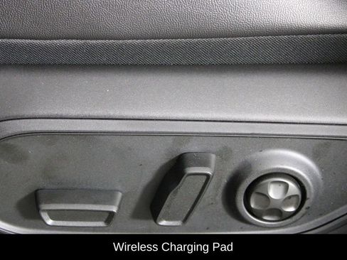 New 2025 Jeep Grand Cherokee Altitude image 19