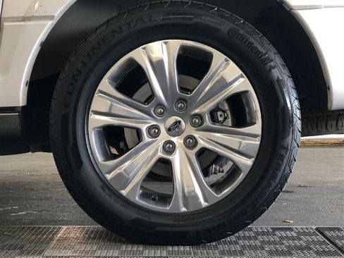 Used 2017 Ford Expedition Max Platinum AWD/4WD image 19