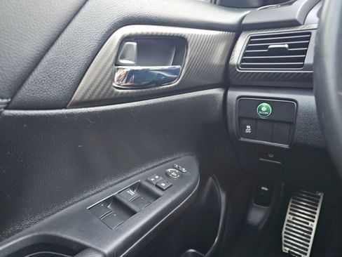 Used 2016 Honda Accord Sport image 32
