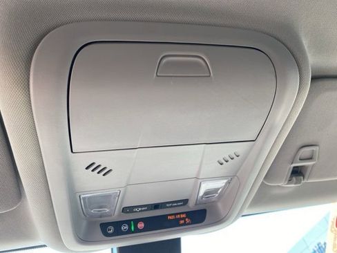 Used 2024 Chevrolet Equinox LT w/ LPO, Floor Liner Package FWD image 29