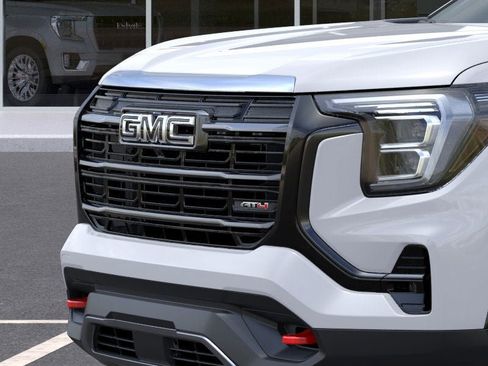 New 2026 GMC Terrain AT4 w/ LPO, Black Badging Package AWD/4WD image 13