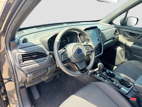 Used 2026 Subaru Forester Premium AWD/4WD image 9