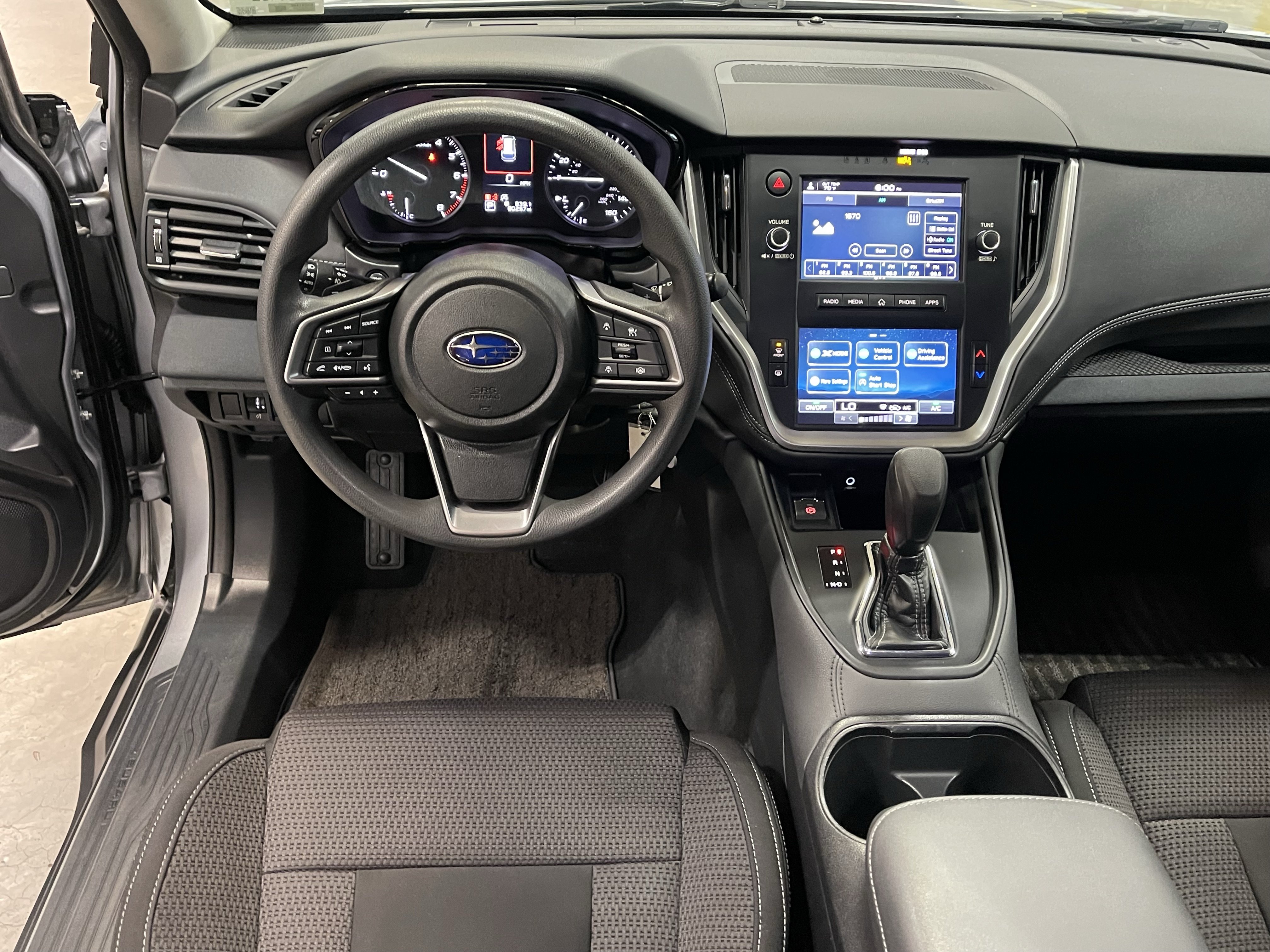 Used 2024 Subaru Outback AWD/4WD image 12