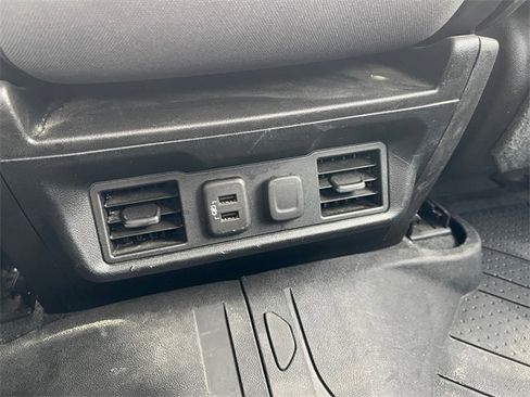 Used 2019 Chevrolet Silverado 1500 LT w/ All-Star Edition image 28