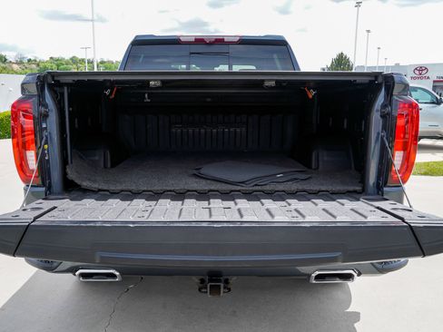 Used 2020 GMC Sierra 1500 Denali w/ Denali Ultimate Package AWD/4WD image 14