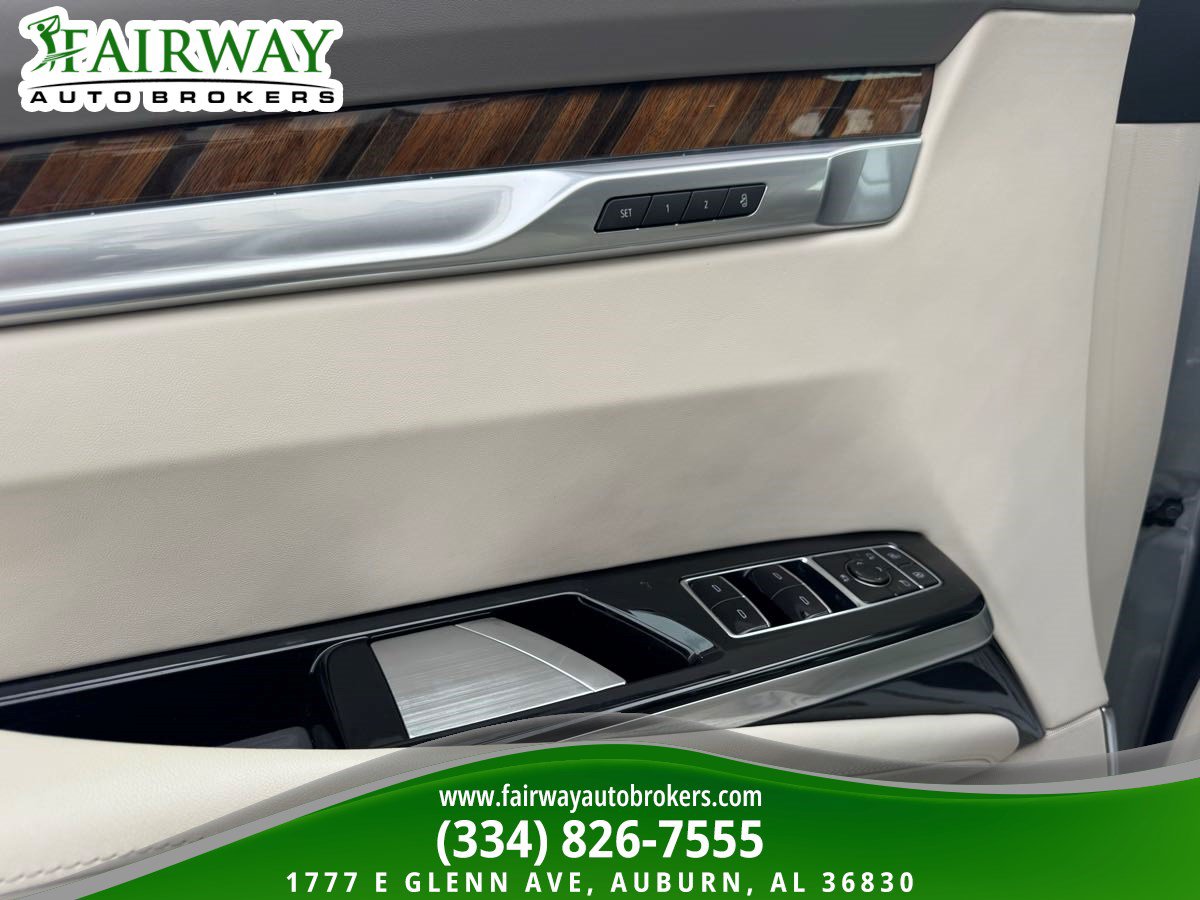 Used 2026 Cadillac Escalade Platinum Sport w/ LPO, ONYX Package AWD/4WD image 16