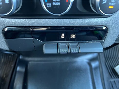 Used 2022 RAM 1500 Tradesman w/ Level 1 Safety Group image 23