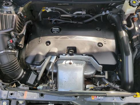 Used 2019 Chevrolet Equinox LT FWD image 21