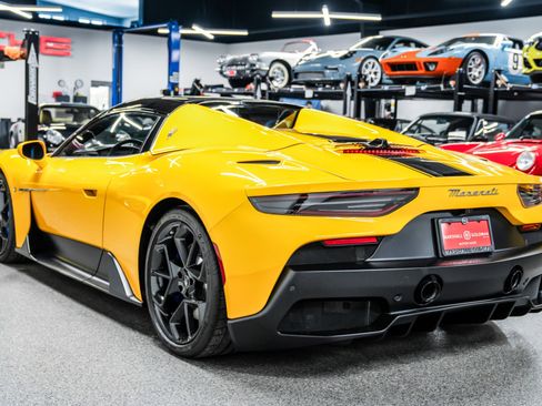 Used 2023 Maserati MC20 Spyder image 31