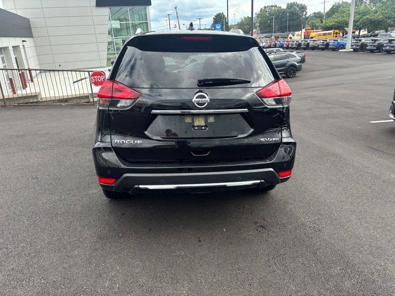 Used 2020 Nissan Rogue SV AWD/4WD image 7