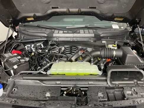 New 2025 Ford F150 Lariat w/ Equipment Group 502A High image 9