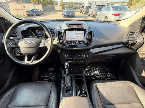 Used 2017 Ford Escape Titanium w/ Equipment Group 301A AWD/4WD image 3