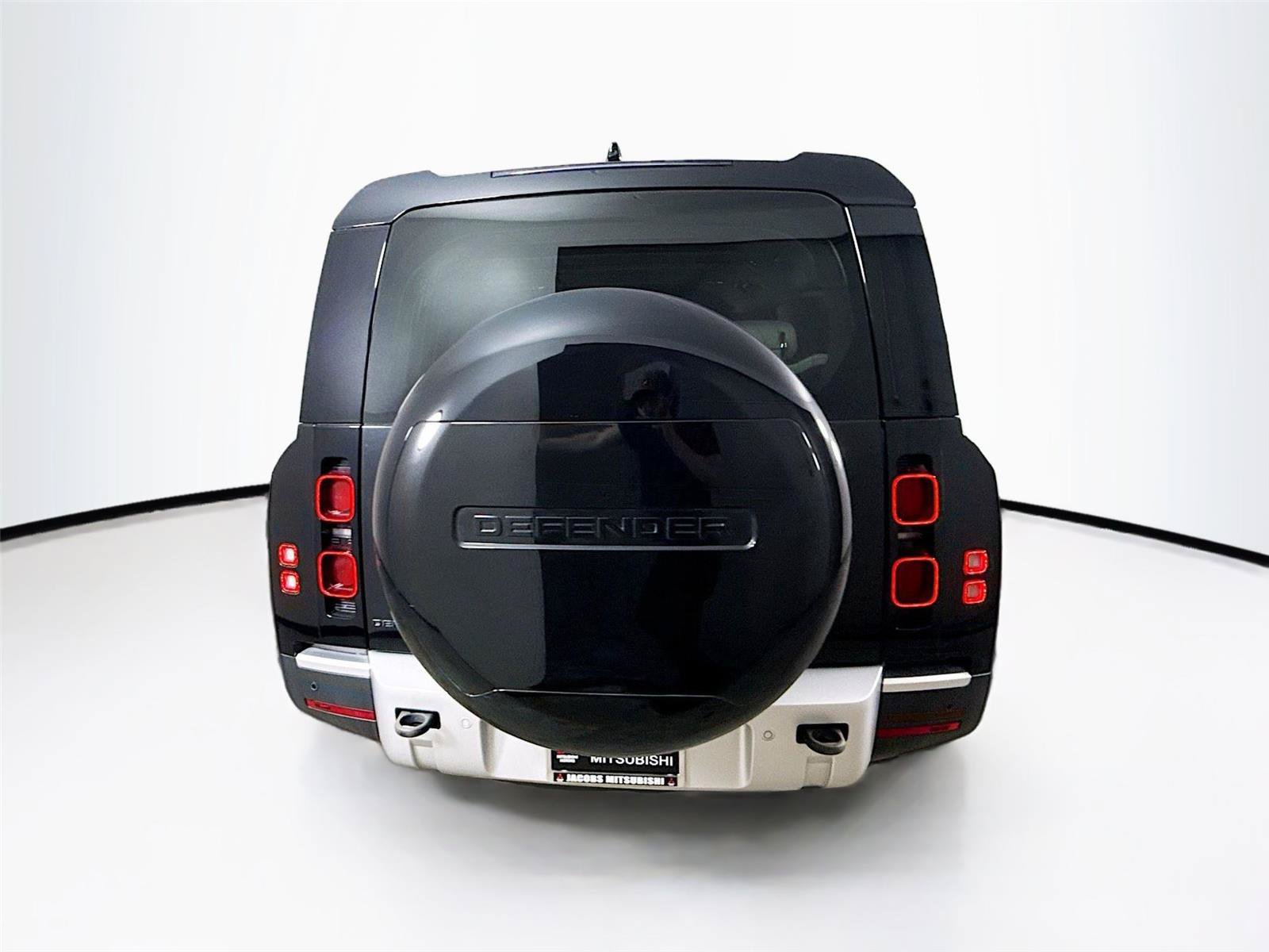 Used 2024 Land Rover Defender 130 S AWD/4WD image 3