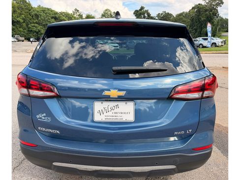 Used 2024 Chevrolet Equinox LT AWD/4WD image 5