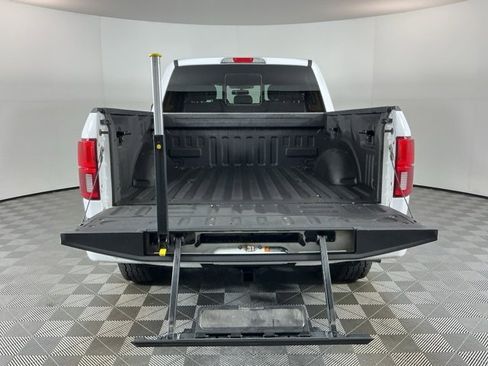 Used 2020 Ford F150 Lariat w/ Equipment Group 502A Luxury image 8