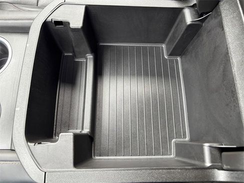 Used 2023 Chevrolet Suburban High Country w/ Premium Package 2 image 24