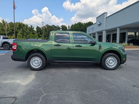 Used 2025 Ford Maverick XL w/ 4K Tow Package AWD/4WD image 3