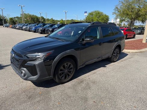 Used 2024 Subaru Outback Onyx Edition AWD/4WD image 13