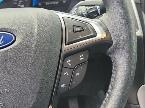 Certified 2024 Ford Edge SEL w/ Sport Appearance Package AWD/4WD image 10
