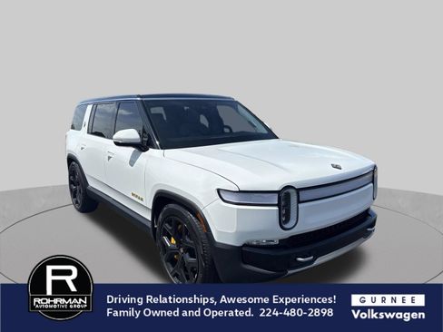 Used 2023 Rivian R1S Adventure AWD/4WD image 2