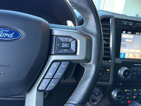 Used 2018 Ford F150 Raptor w/ Equipment Group 802A Luxury image 20