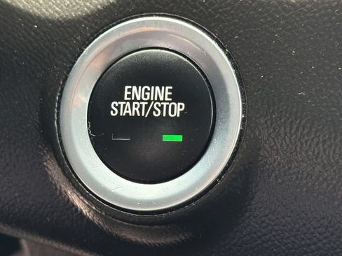 Used 2020 GMC Terrain SLT w/ Preferred Package FWD image 23