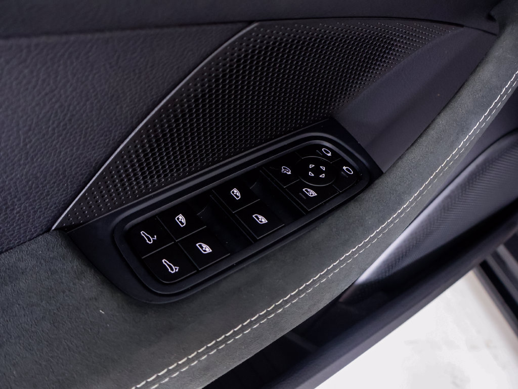 Certified 2026 Porsche Panamera GTS AWD/4WD image 26