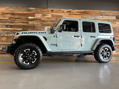 Used 2024 Jeep Wrangler Unlimited Rubicon 4xe AWD/4WD image 54
