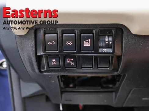 Used 2022 Subaru Ascent Touring AWD/4WD image 24