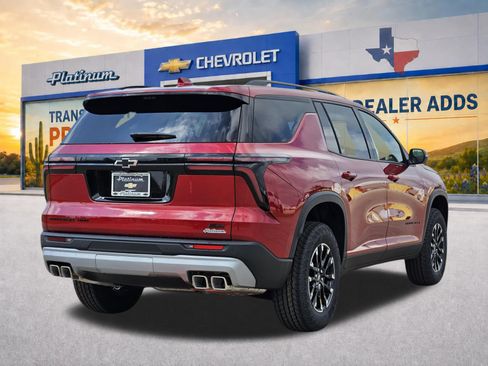 New 2026 Chevrolet Traverse Z71 w/ Driver Confidence Package AWD/4WD image 5