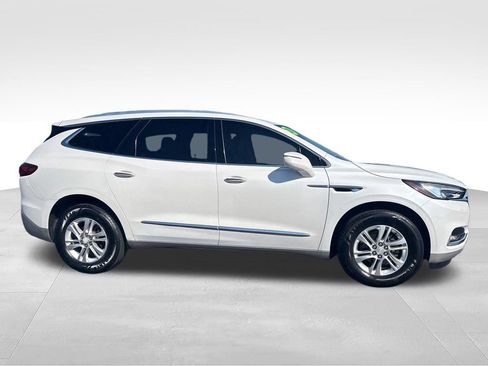 Used 2020 Buick Enclave Essence w/ Sound and Sites Package FWD image 7