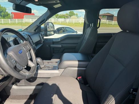 Used 2018 Ford F150 XLT w/ Equipment Group 302A Luxury AWD/4WD image 10
