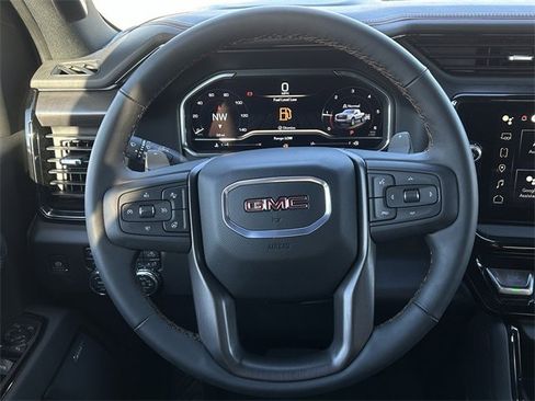 Used 2025 GMC Sierra 1500 AT4 w/ AT4 Premium Package image 16
