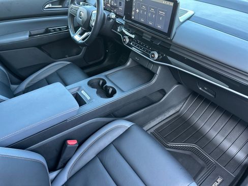 Used 2024 Honda Prologue Touring image 15