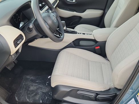 New 2026 Honda HR-V LX image 10