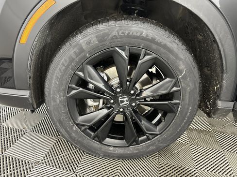 Used 2025 Honda CR-V Sport Touring image 13