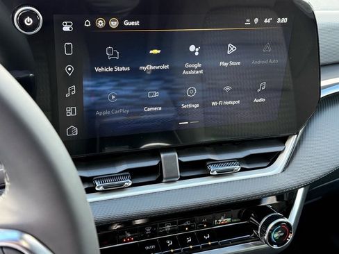 New 2026 Chevrolet Equinox LT image 13